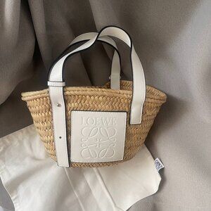 Loewe Natural & White Tote Bag